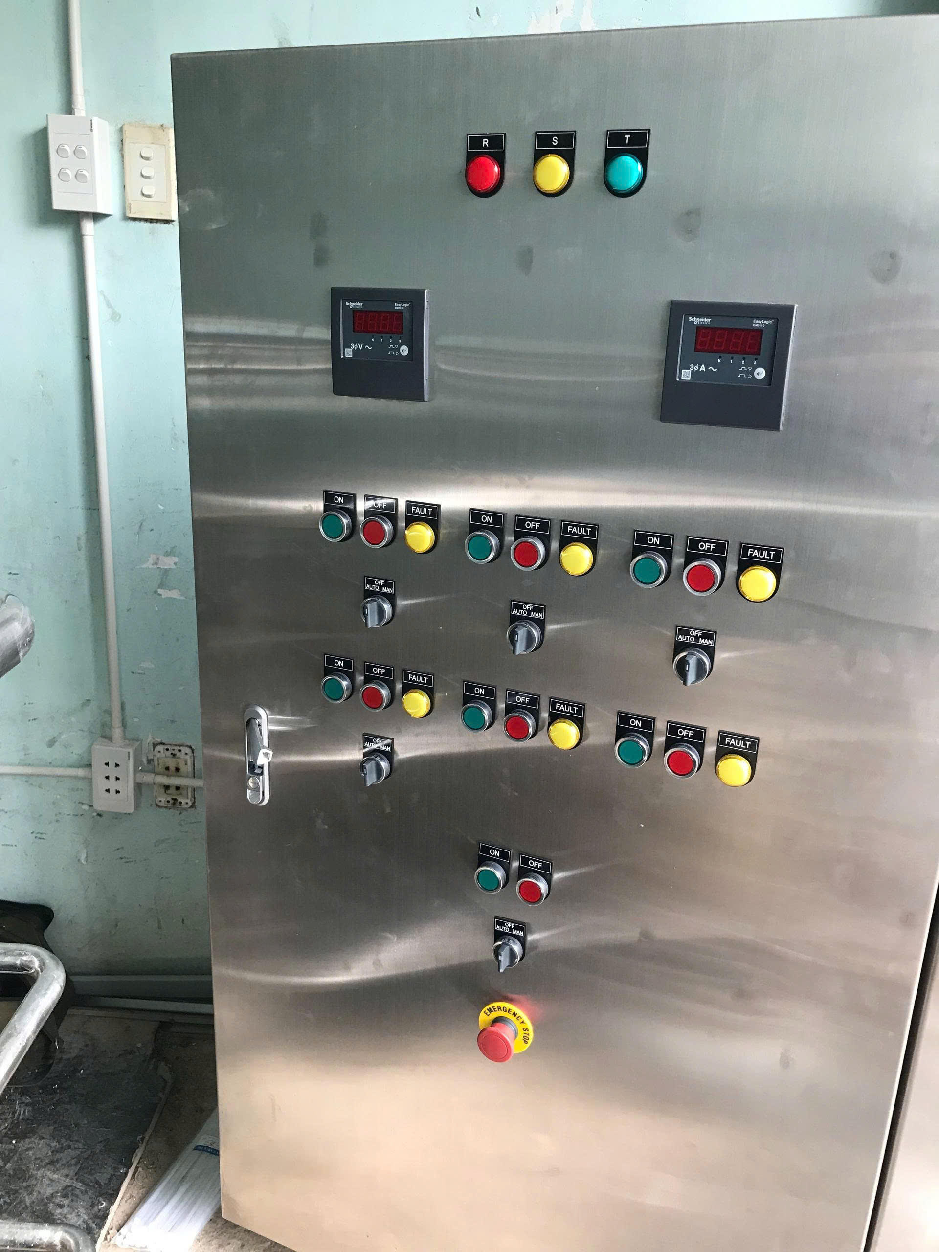 z6976356311966_4219904c48f5fe780347de2e37358475